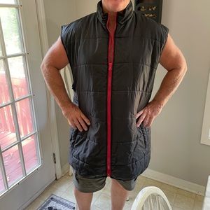 Enyoce Sean Combs Co. 5X Zipper Puffer/Wind breaker Vest. Black with Red zipper.